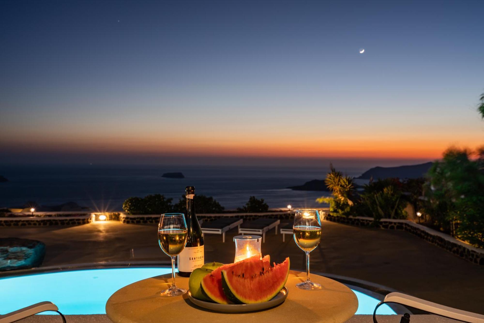 Villa Oinos - Sunset Views Ormos Athinios Exteriér fotografie