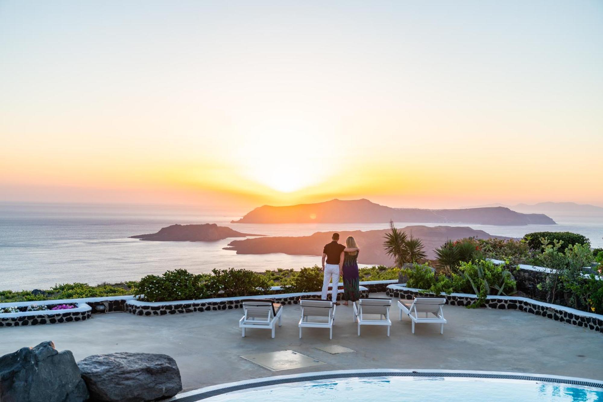 Villa Oinos - Sunset Views Ormos Athinios Exteriér fotografie